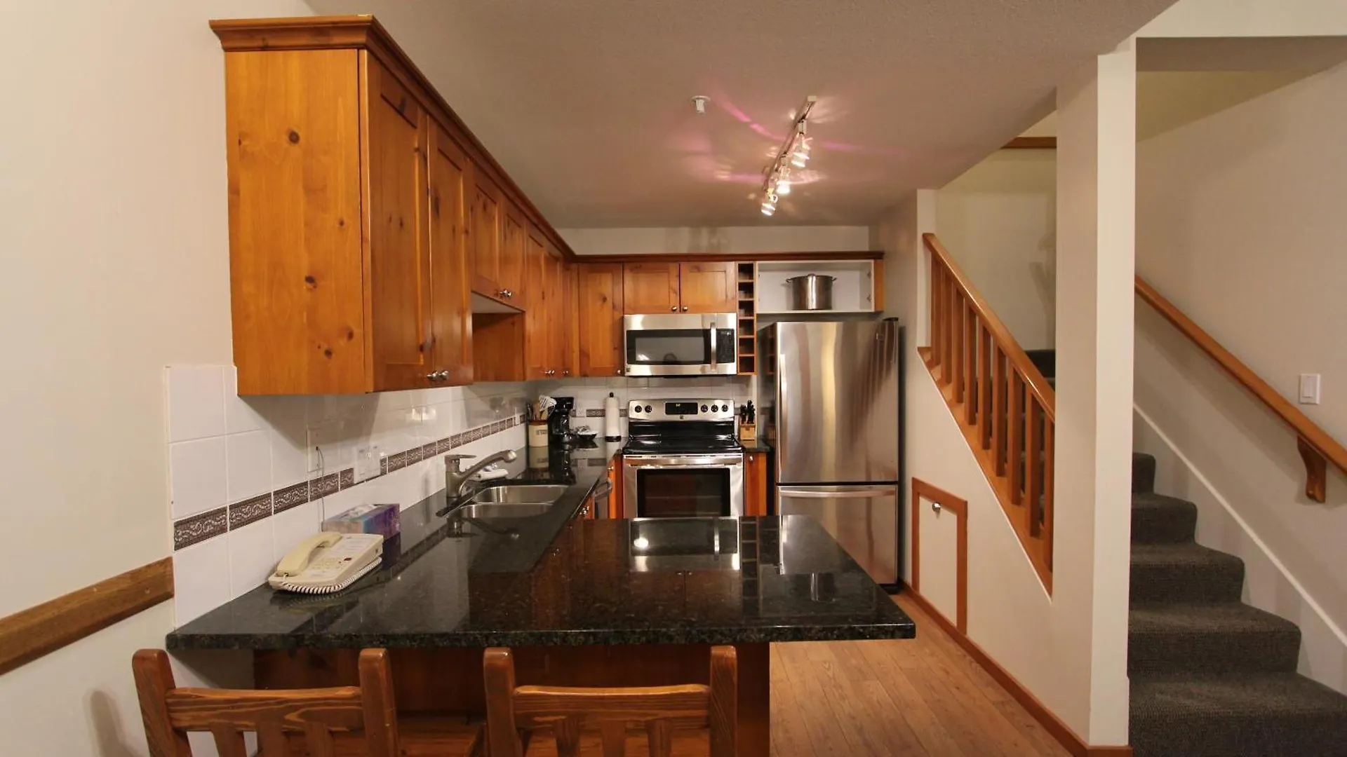 Symphony Condos By Whistler Retreats Apartment