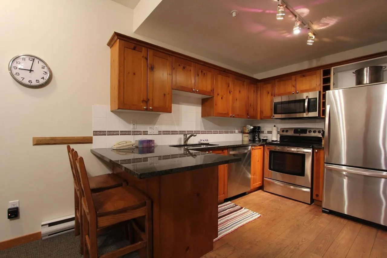Apartment Symphony Condos By Whistler Retreats